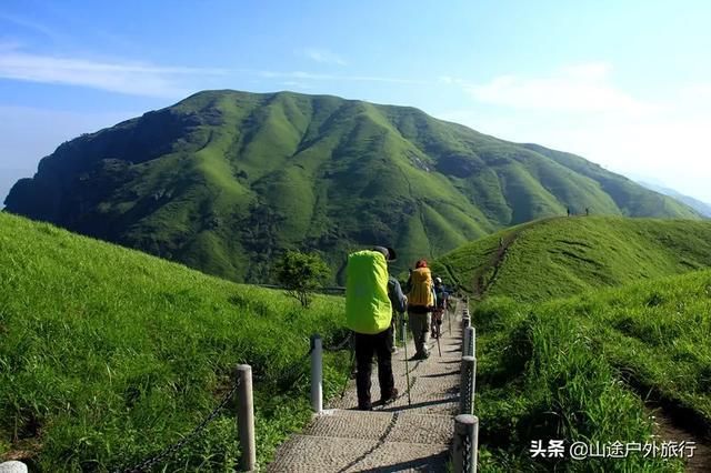 武功山顶上9月份冷吗?现在武功山上多少度-图3 武功山顶上9月份冷吗?现在武功山上多少度-图3