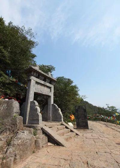 少林寺达摩洞步行需要多久?登封五乳峰海拔多少米-图2 少林寺达摩洞步行需要多久?登封五乳峰海拔多少米-图2