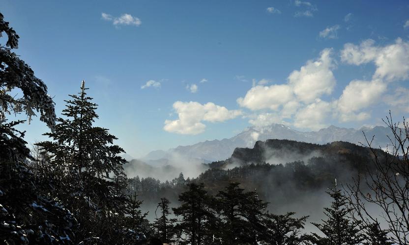 西岭雪山白天多久关门?成都市大邑县今天白天多少度-图1 西岭雪山白天多久关门?成都市大邑县今天白天多少度-图1