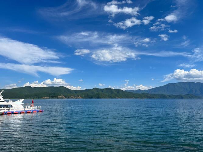 现在2月份泸沽湖的天气?泸沽湖1月份气温多少度-图2 现在2月份泸沽湖的天气?泸沽湖1月份气温多少度-图2