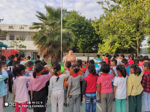 薛城龙潭小学一年级有几个班?溆浦县龙潭镇有多少个小学-图3 薛城龙潭小学一年级有几个班?溆浦县龙潭镇有多少个小学-图3