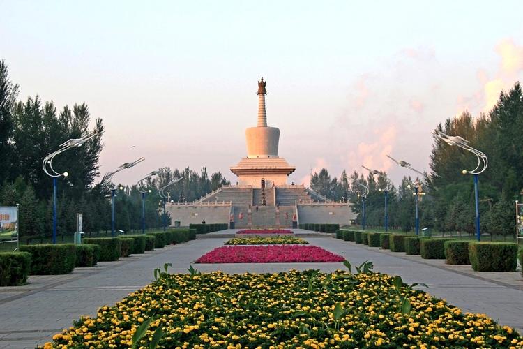 乌海到呼市沿途好玩的地方?达拉特旗的白塔高多少米 宽多少米-图1 乌海到呼市沿途好玩的地方?达拉特旗的白塔高多少米 宽多少米-图1