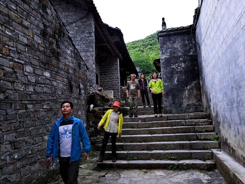 张家界,汽车站,到,江垭?慈利杨柳铺邮政编码是多少-图2 张家界,汽车站,到,江垭?慈利杨柳铺邮政编码是多少-图2