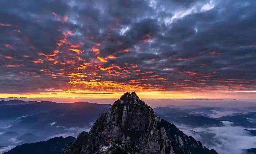 8月份黄山夜里多冷?夏天黄山山顶夜间温度多少-图2 8月份黄山夜里多冷?夏天黄山山顶夜间温度多少-图2