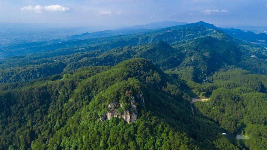 长寿西山海拔多少米?长寿北纬多少度-图1 长寿西山海拔多少米?长寿北纬多少度-图1